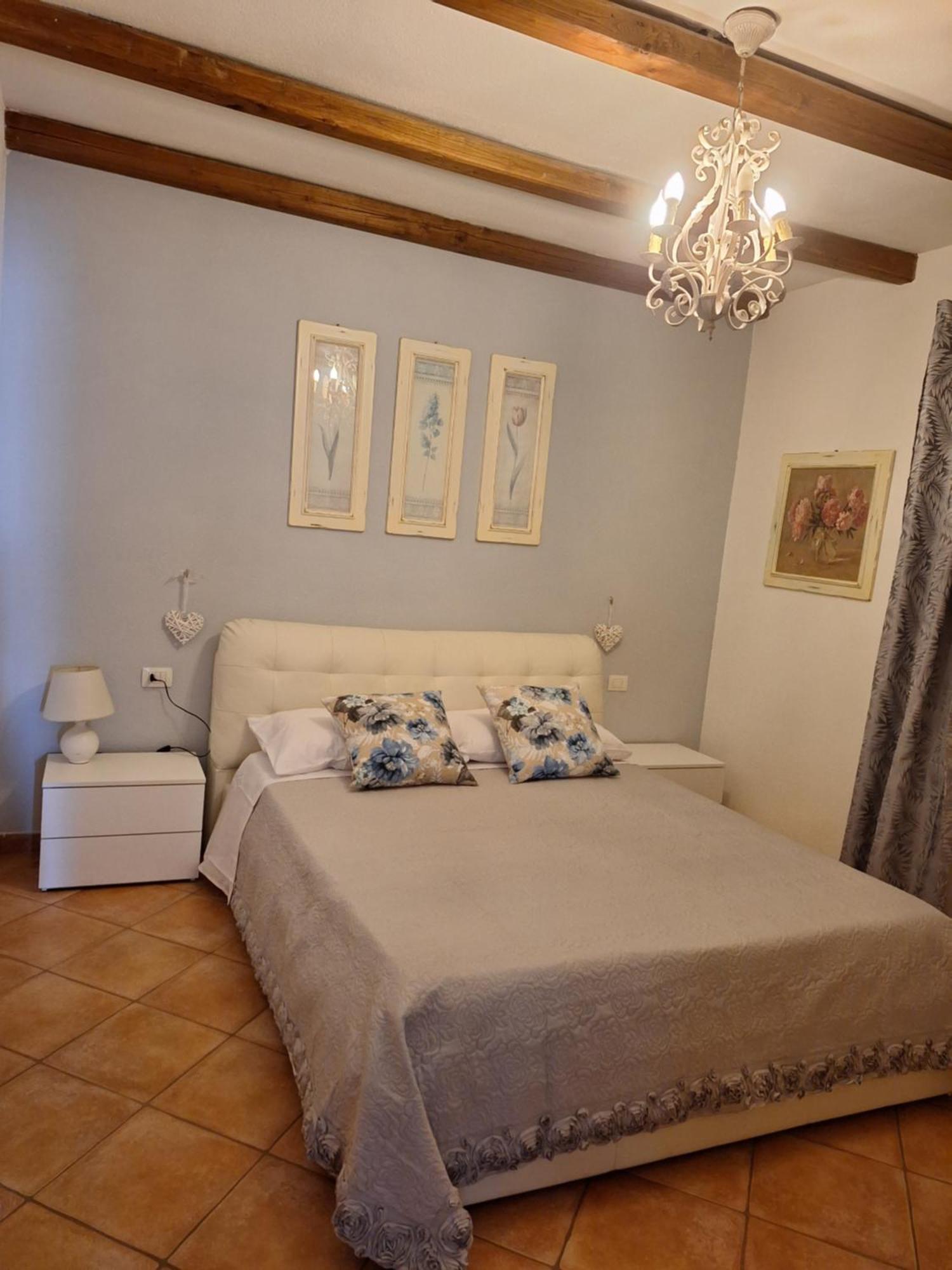 Apartamento Attico Anais Loiri Porto San Paolo Exterior foto